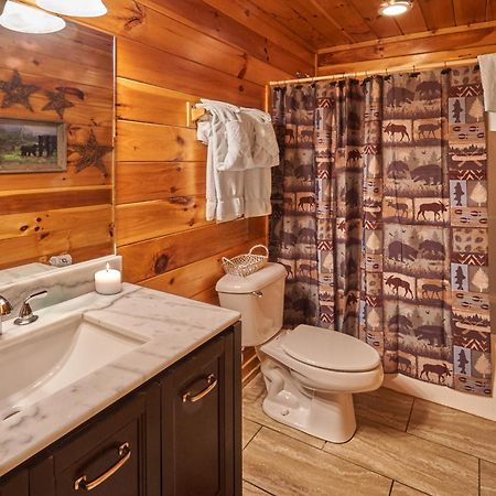 Chalet Damour Gatlinburg Exterior photo